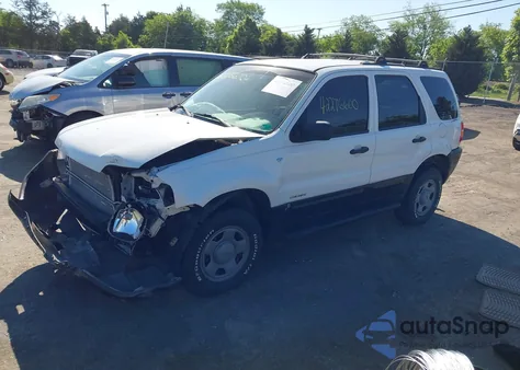2002 Ford Escape Xls from USA, damaged, VIN 1FMYU01102KC48220